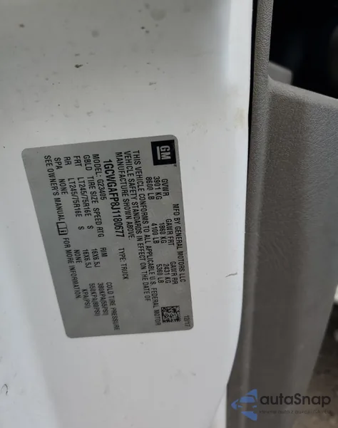 2018 Chevrolet Express G2500 из США, поврежденный, VIN 1GCWGAFP8J1180677